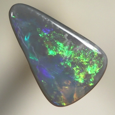 SOLID SEMI BLACK OPAL Bright fire, great pendant stone